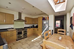 Photo 8- click for photo gallery